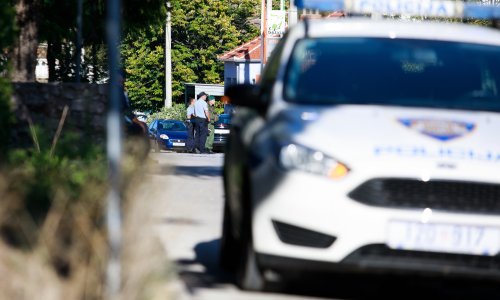 Nepoznata žena kod Obrovca od starice zatražila čašu vode pa je opljačkala