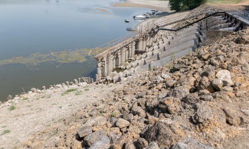 Italija proglasila izvanredno stanje u sjevernim regijama pogođenima sušom, vodostaj rijeke Po najniži u 70 godina