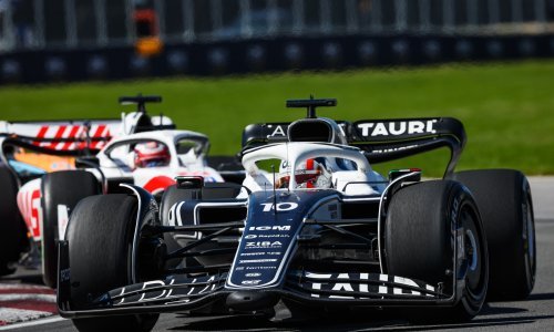 Pao je potpis! Pričalo se kako mu je budućnost u Formuli 1 neizvjesna, ali ljubav će trajati i sljedeće godine