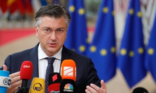 [VIDEO] Plenković odgovorio Milanoviću: 'Rezime te štetočinske politike je toliko velik da nam treba velika metla, bager, da to duboko zakopamo'