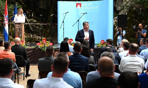 Milanović: Ako ne budemo glasni, ako se ne budemo borili za svoje interese, proći će pored nas ili će nas čak možda i nagaziti