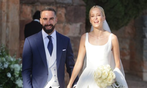 Vjenčali se nogometaš Real Madrida Dani Carvajal i lijepa Daphne Canizares, a evo kakvu je vjenčanicu odabrala za svoj dan iz snova