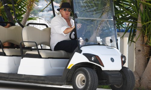 [VIDEO/FOTO] Kerum potvrdio da ostaje u politici: 'Zbog Mihanovićeva kompleksa promijenila se vlast u Splitu, a Puljak će se riješiti Ivoševića kao i svih drugih'