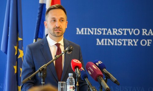 Gotovo 15 milijuna kuna pomoći školama, osigurat će se dnevni obroci za 14.500 djece u riziku od siromaštva