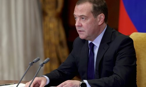 Medvedev: Bilo kakvo zadiranje u Krim bit će objava rata Rusiji