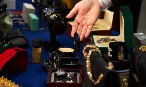 EU godišnje zbog krivotvorina izgubi 15 milijardi eura. Evo koje 'lažnjake' Hrvati najviše kupuju