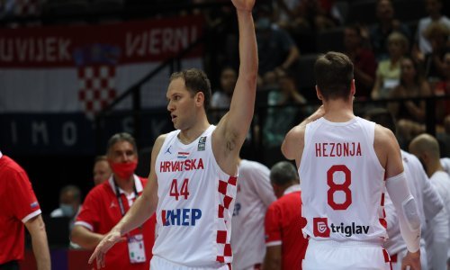 [FOTO] Hrvatski košarkaši doživjeli težak poraz u Ljubljani; Bogdanović, Zubac i društvo posve razočarali protiv Slovenije