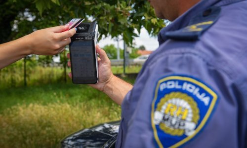Policija putem POS uređaja naplatila 81.200 kuna kazni