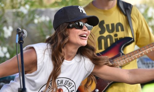 Severina pozirala bez trunke šminke, a obožavatelji je pohvalili da izgleda poput curice