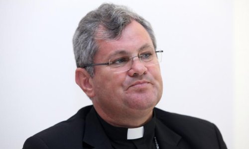 Biskup Košić moli Petrova za oprost zbog uvreda