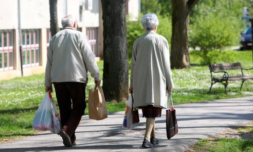 Dobra vijest za 155.000 umirovljenika, moći će koristiti osobnu i obiteljsku mirovinu