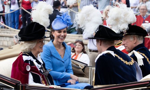 Nikad opuštenija vojvotkinja Camilla pred objektivom snahe Kate Middleton pokazala svoju drugu stranu