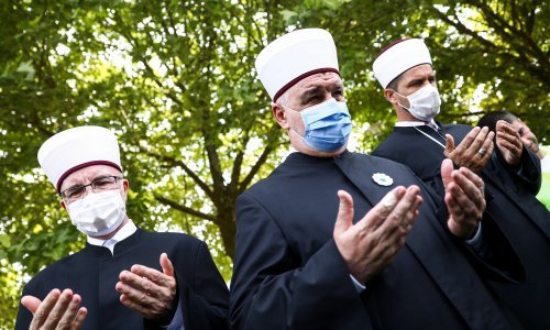 Kavazović: BiH ponovo prijete politike koje su dovele do rata