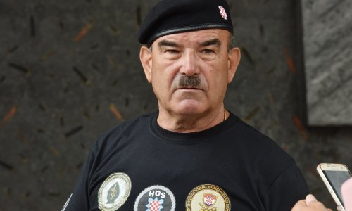 Skeju i Ćuka nisu pustili na Pantovčak zbog amblema HOS-a na kravatama