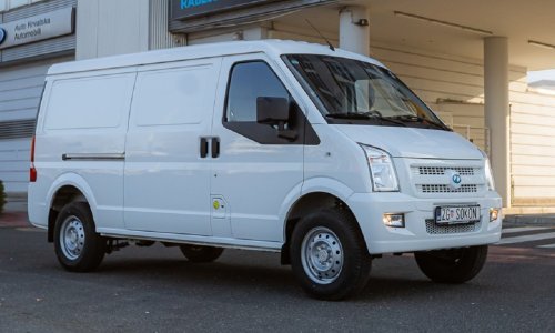 [FOTO/VIDEO] Predstavljamo vam DFSK EC35: Električni dostavni kombi kompaktnih dimenzija