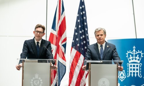 Šefovi MI5 i FBI-a upozorili na kinesku gospodarsku špijunažu: Danas provodimo sedam puta više istraga povezanih s Kinom nego 2018.