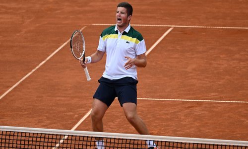 Hrvatska ima tenisača u polufinalu Wimbledona! Mili Poljičak nevjerojatnom serijom stigao do velikog preokreta