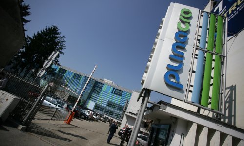 Ispred Plinacroa u Zagrebu uhićen aktivist