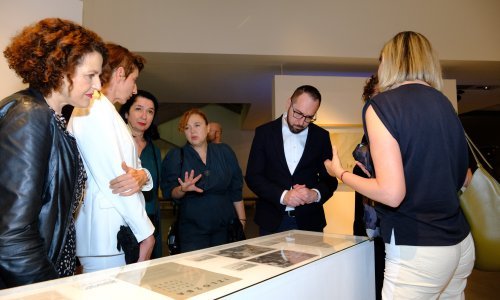 Gradonačelnik Tomašević otvorio izložbu u Muzeju suvremene umjetnosti
