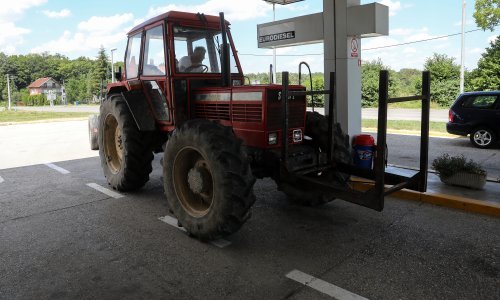 Mali distributeri goriva 'privremeno' otvaraju benzinske postaje, evo što im je probudilo optimizam
