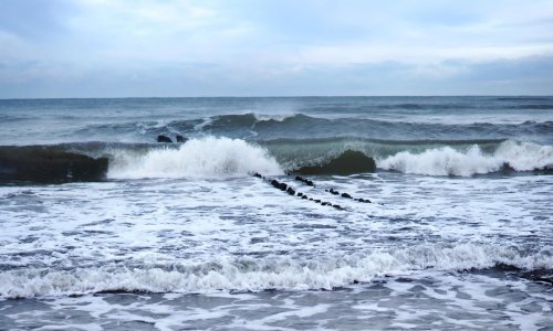 Dvije jedrilice udarile u most tijekom plovidbe u prolazu između Ugljana i Pašmana, jedna osoba ozlijeđena