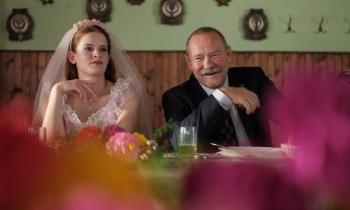 Komedija 'Nosila je rubac črleni' premijerno u Areni