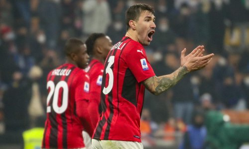 Nosio je kapetansku vrpcu Milana i podigao pehar prvaka, a sada je bez odštete napustio crveno-crne; izborom kluba revoltirao je navijače