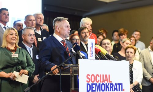 Prvi politički potez tek osnovane stranke bivših SDP-ovaca je podrška HDZ-u