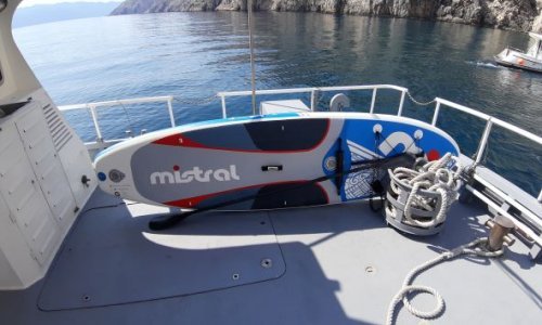 Uspješno završena velika potraga za ocem i djetetom koji su nestali na dasci za veslanje