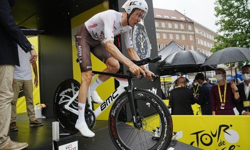 Australac je bio jedan od favorita 'iz sjene' za pobjedu na Tour de Franceu, ali prekinuo je nastup jer još uvijek osjeća posljedice pada