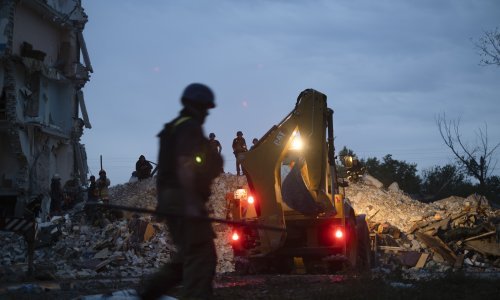 Broj poginulih u raketiranju zgrade u Časiv Jaru porastao na 31
