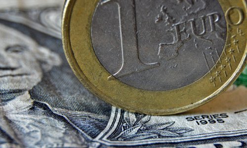 Tečaj dolara i eura gotovo pa se izjednačio: Provjerili smo što to znači za Hrvatsku i zašto ćemo sad energente i hranu plaćati još skuplje