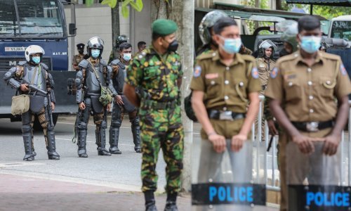 Šri Lanka: Premijer proglasio izvanredno stanje i policijski sat