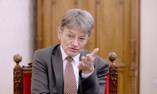 Dobronić o tvrdnji da prima dodatnih 10 tisuća eura mjesečno: Naša je valuta još uvijek kuna, a ne euro, primam do 7.000 kuna