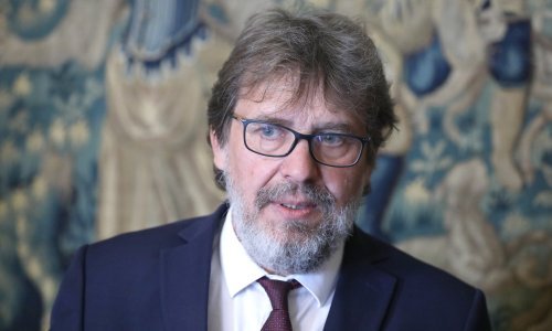 Žigmanov se susreo sa srbijanskim predsjednikom Vučićem, razgovarali su 'načelno'