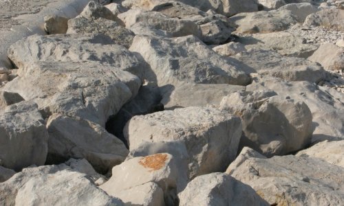 More na plaži Prigradica na Korčuli zagađeno fekalijama