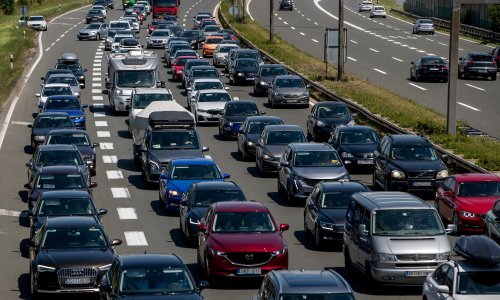 Kreću ljetne vikend gužve: HAC uputio apel vozačima na oprez i sigurnu vožnju