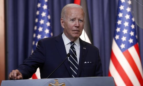 Američko gospodarstvo palo drugi kvartal zaredom, ali Biden misli da je na dobrom putu