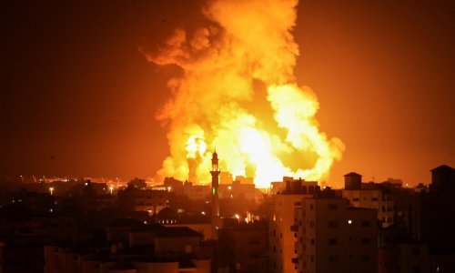 Pet mrtvih u eksploziji autobombe u središtu Somalije
