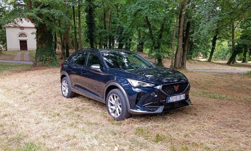 [FOTO/VIDEO] Vozili smo Cupru Formentor 2.0 TSI DSG 4Drive: Dizajnerska sportska poslastica za ljubitelje klasičnih motora