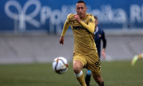 Možda se već sada u Hajduku 'grizu' što su Marina Ljubičića poslali na posudbu; mladi nogometaš zabija kao 'na traci'