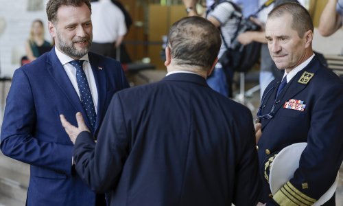 Novi rat Milanovića i Banožića, ovaj put zbog šefa Glavnog stožera Roberta Hranja