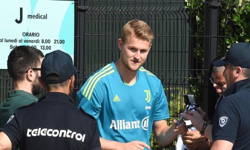 Bayern se razbacao; nakon što su iz Liverpoola doveli Manea iz Juventusa u Bavarsku stiže i vrsni nizozemski stoper. Cijena -sitnica!