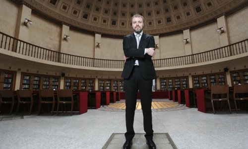 Glavni ekonomist HNB-a o tečajnim potresima: Može li dolar još jačati i kako će to utjecati na euro