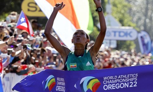 Novi rekord svjetskih prvenstava je impresivan! Prvi maraton je istrčala tek prošle godine, a sada je na krovu svijeta