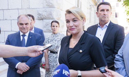 Lokalnim turističkim zajednicama 15 milijuna kuna