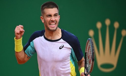 Borna Ćorić bio je u gotovo bezizlaznoj situaciji, a onda je fantastičnom igrom 'okrenuo' i pobijedio Srbina