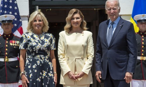 [FOTO/VIDEO] Prva dama Ukrajine stigla u posjet Bijeloj kući, pogledajte kako su je ugostili Jill i Joe Biden