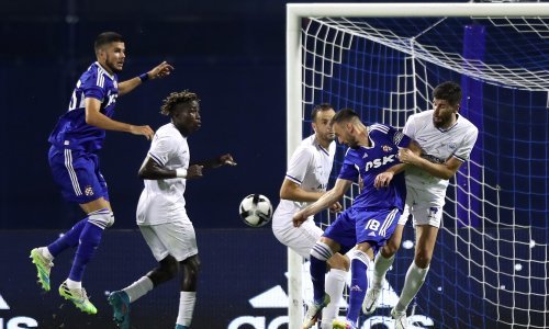[FOTO] Šok na Maksimiru! Dinamo loše ušao u novu europsku sezonu i nevjerojatnim pogreškama u obrani darovao remi gostima