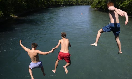 U Hrvatskoj se godišnje utopi 90 osoba; nakon prometnih nesreća utapanje drugi uzrok smrti kod djece